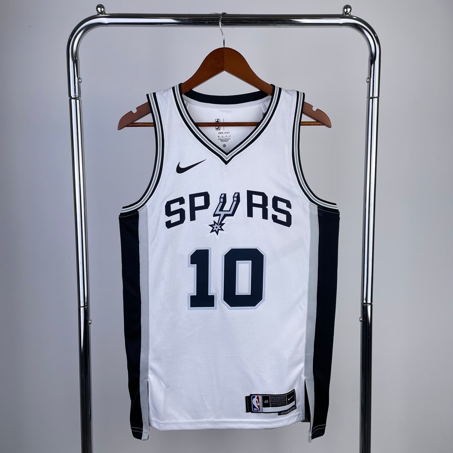 23 Season Spurs White 10 # Sochan