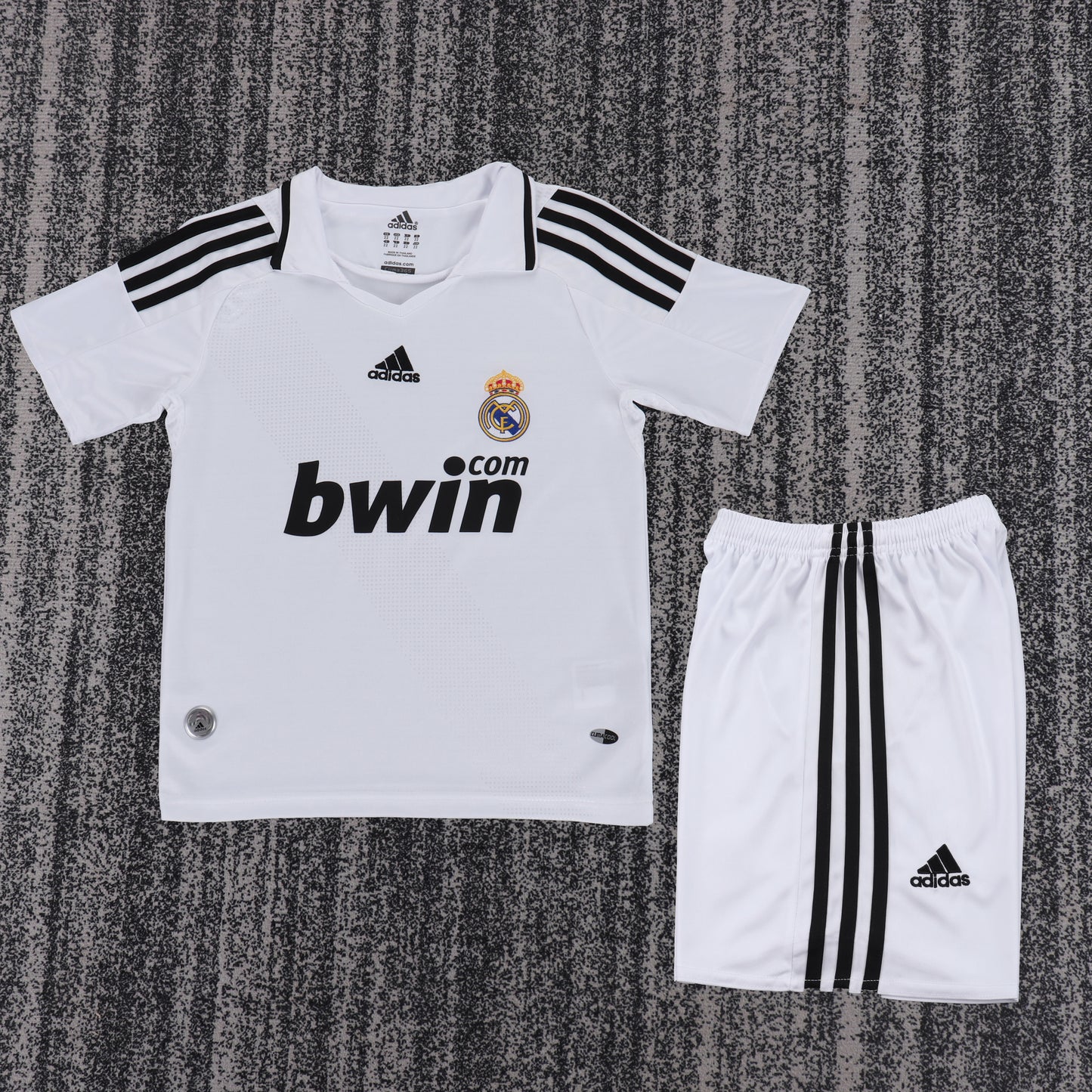 Retro Kids 2008/09 Real Madrid Home Football Shirt&Size16-28