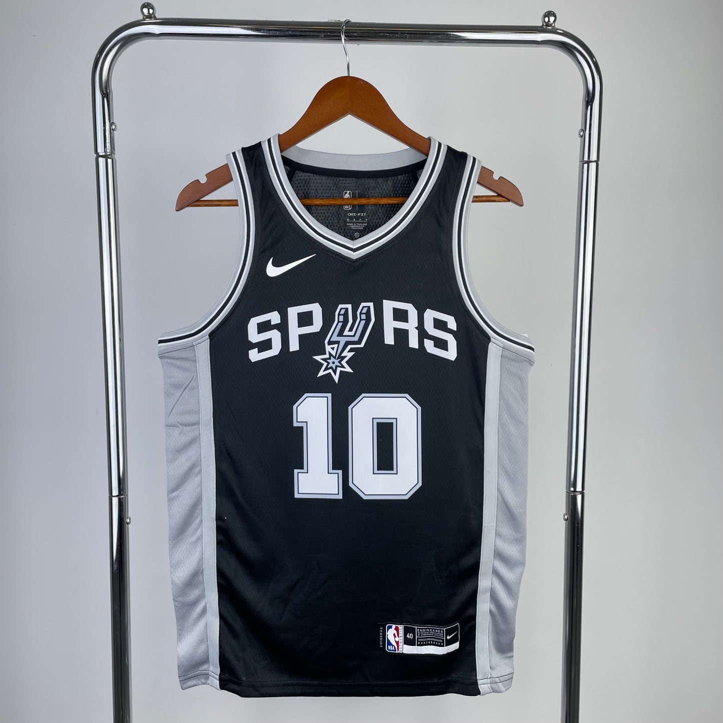 23 Season Spurs Black 10 # Sochan