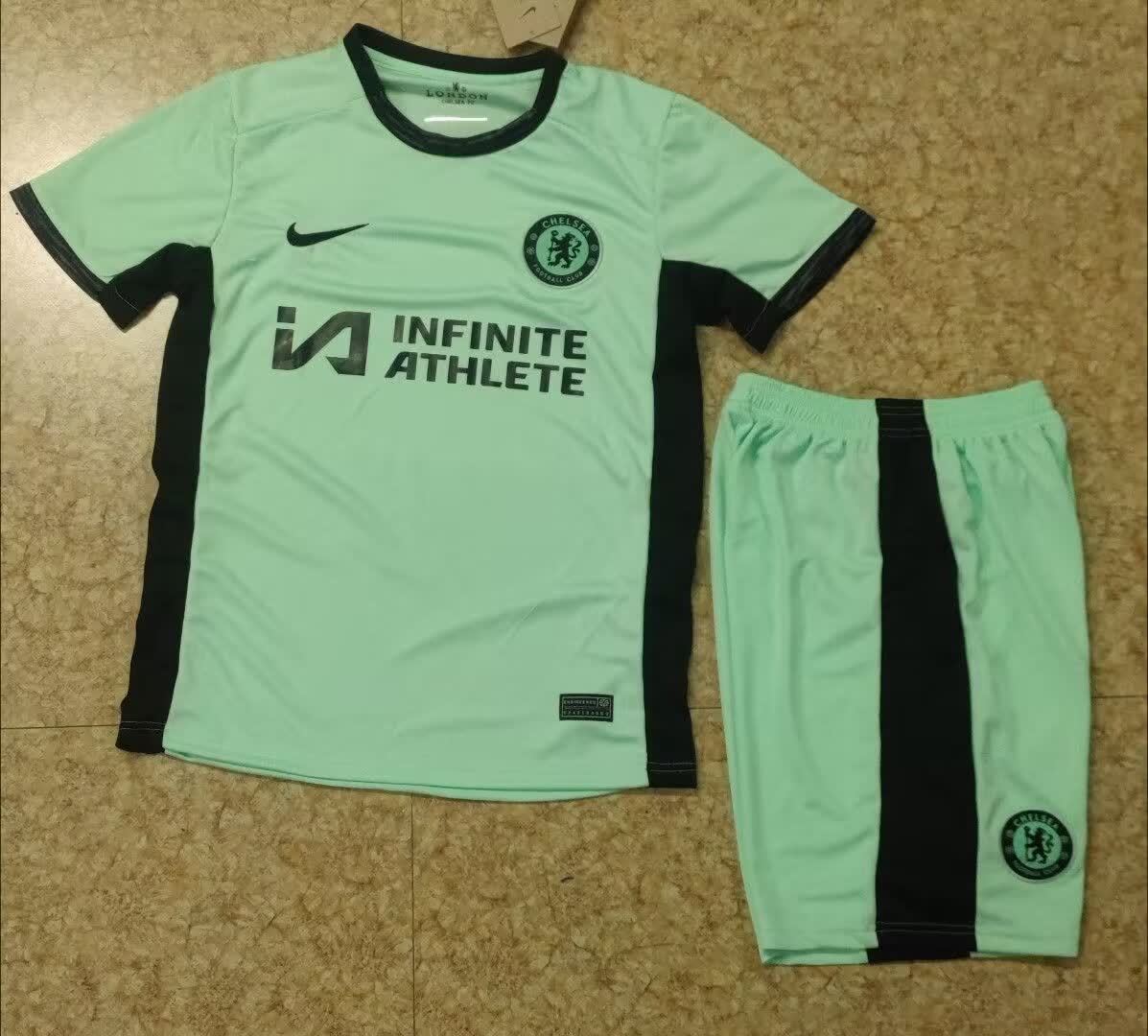 23/24 Chelsea Second away set