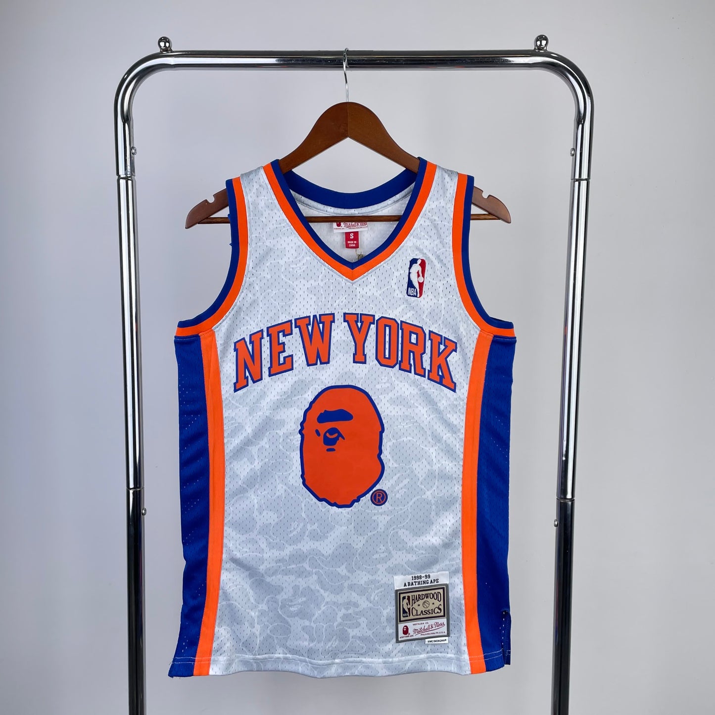BAPE × M&N joint jersey: Knicks Ape Head