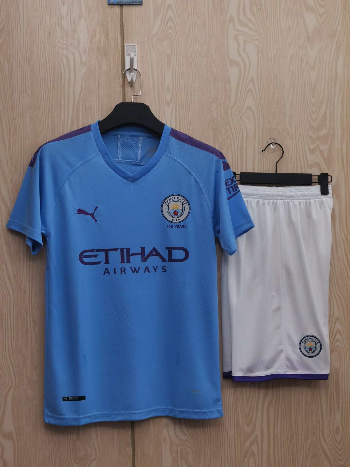 19/20 Manchester City Home