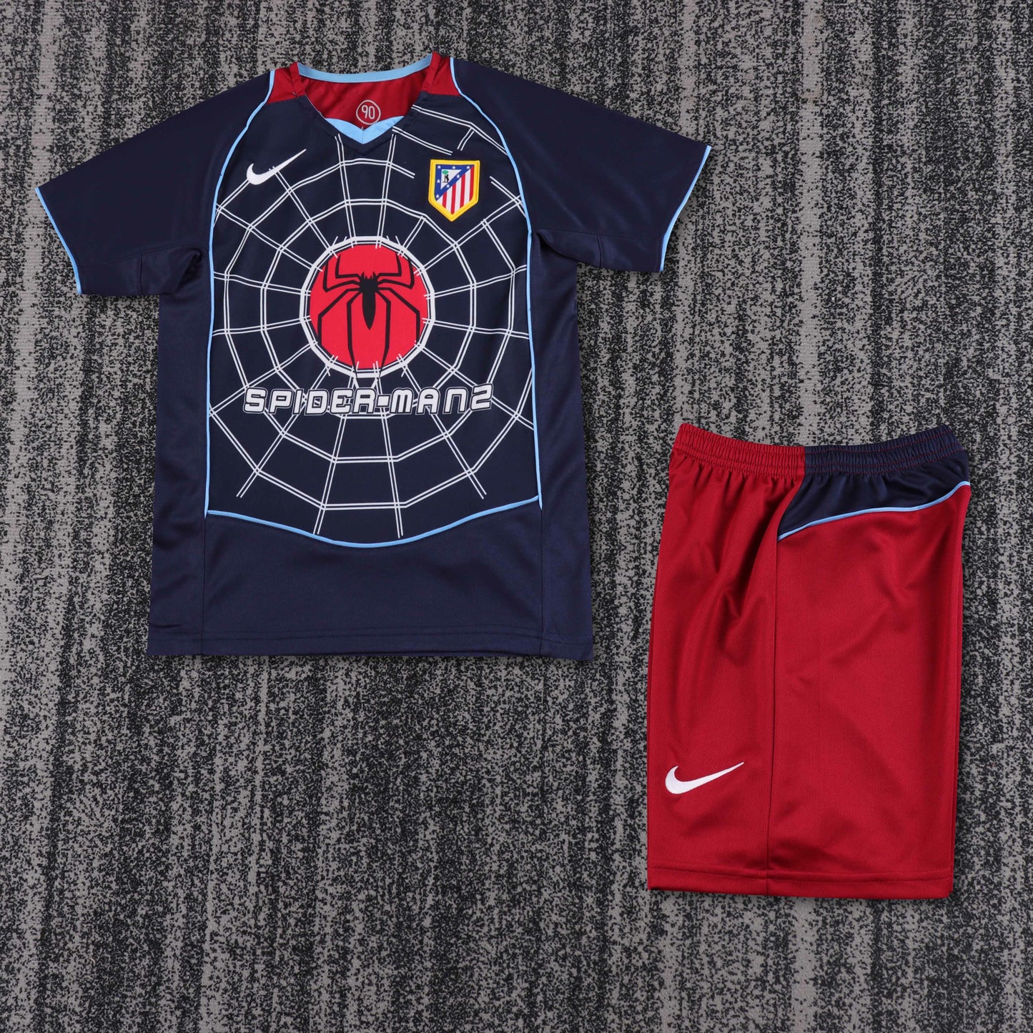 Retro Kids 2004/05 Atletico Madrid away Size: 16-28
