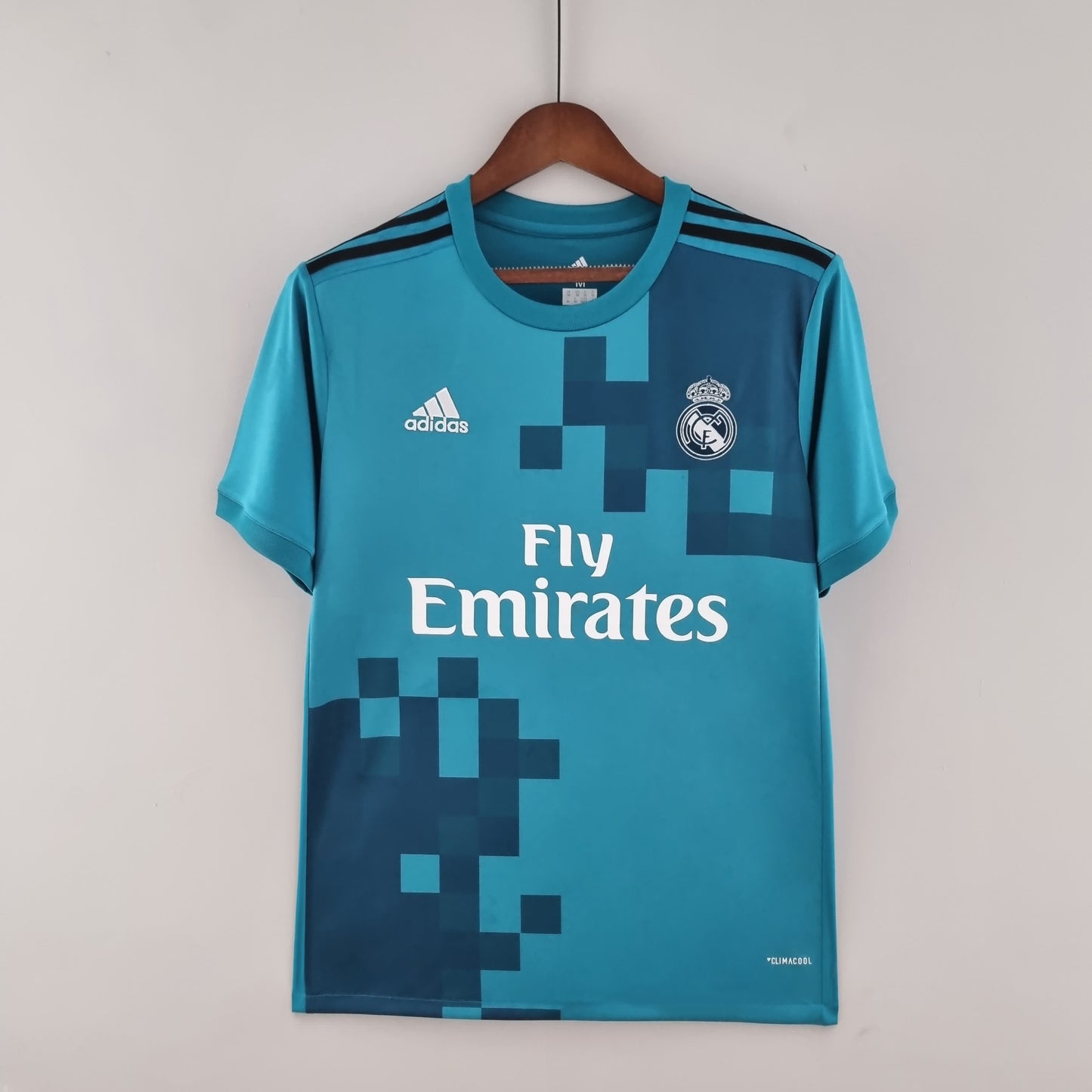 Retro Real Madrid 17/18 Third away S-XXL