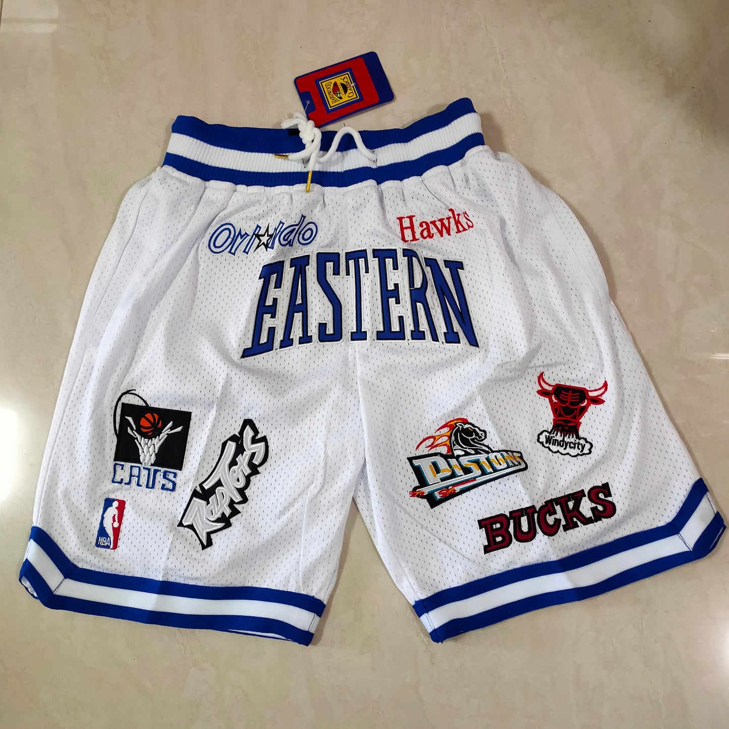 (Expensive)All Star Eastern White All Dense Embroidery Pocket Shorts