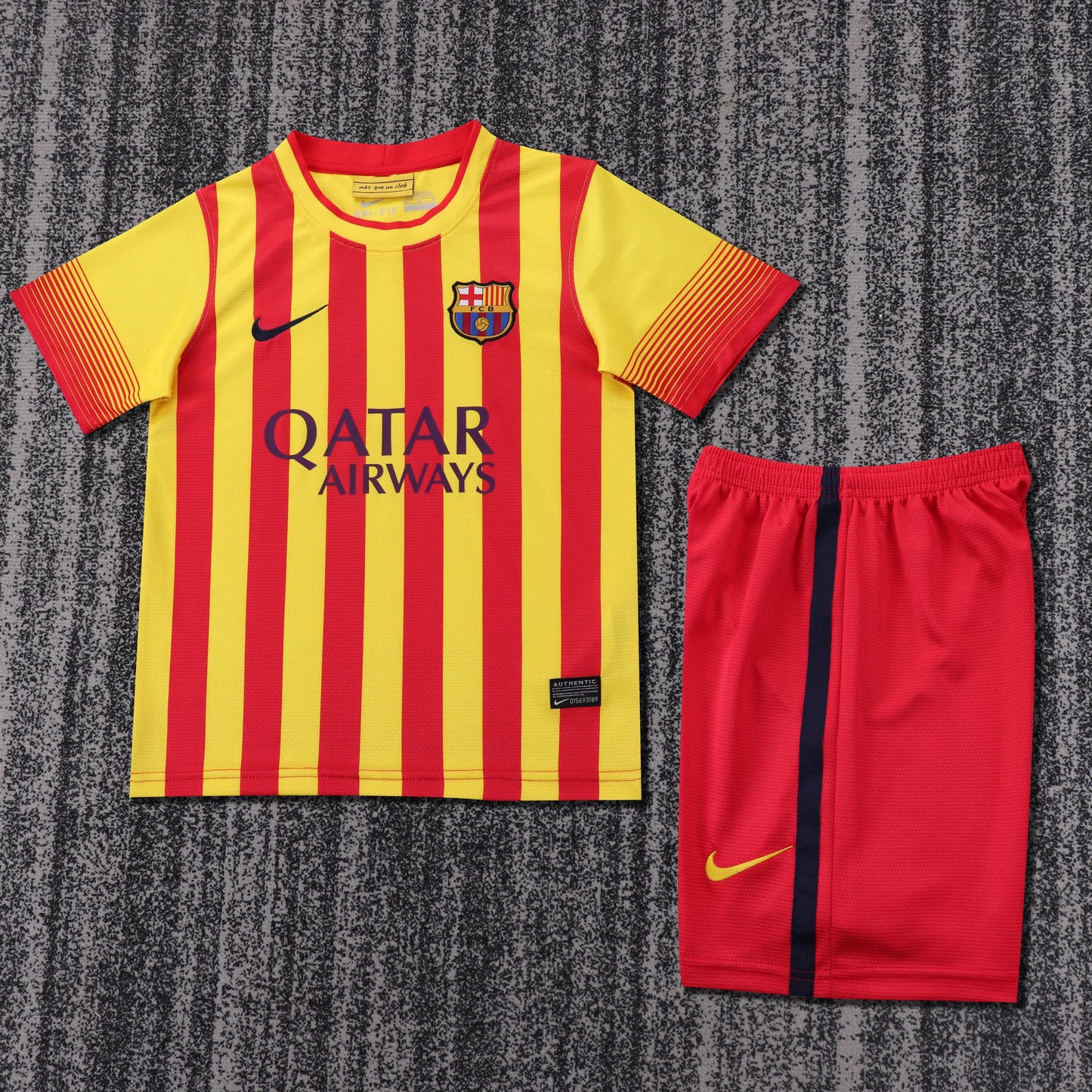 Retro Kids 2013/14 Barcelona away Size 16-28