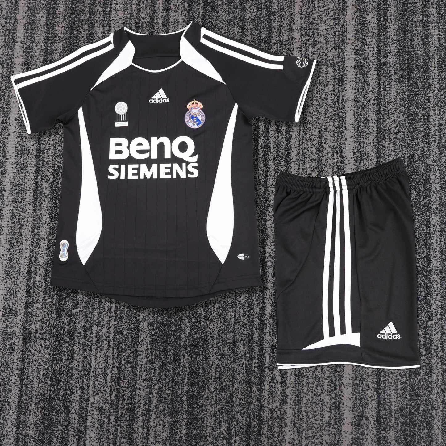 Retro Kids 06/07 Real Madrid away size:16-28