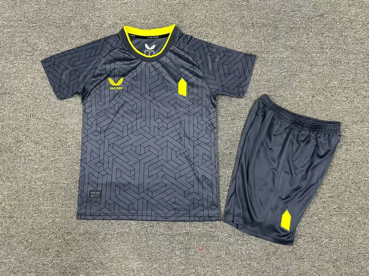 24/25 Kids Everton away Size: 16-28