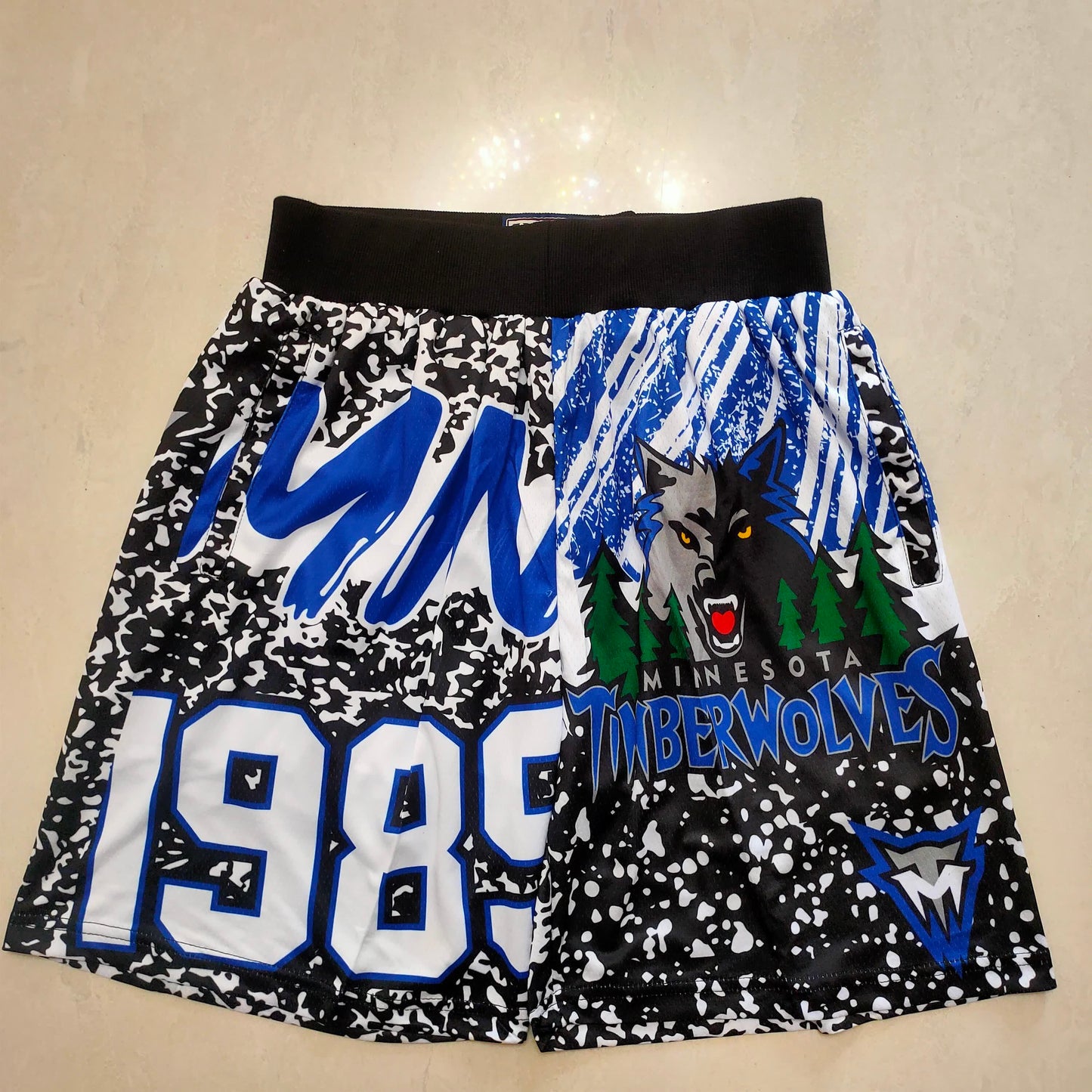 Timberwolves Mitchell&ness Black Pocket Shorts
