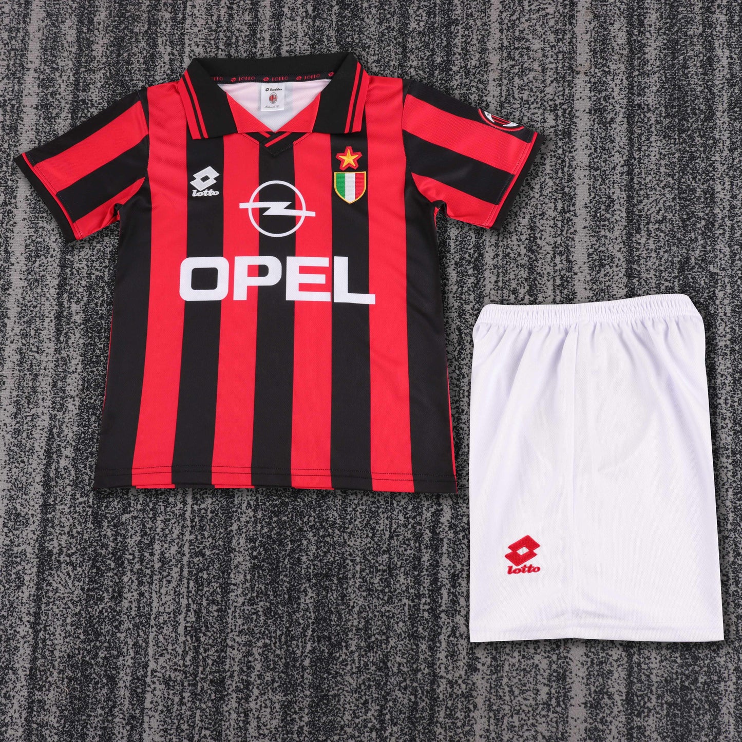 Retro Kids 1996/97 AC home size: 16-28
