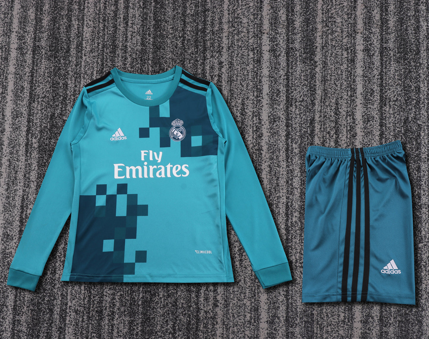 Retro Kids 2017/18 Real Madrid Second away Long sleeved&Size16~28