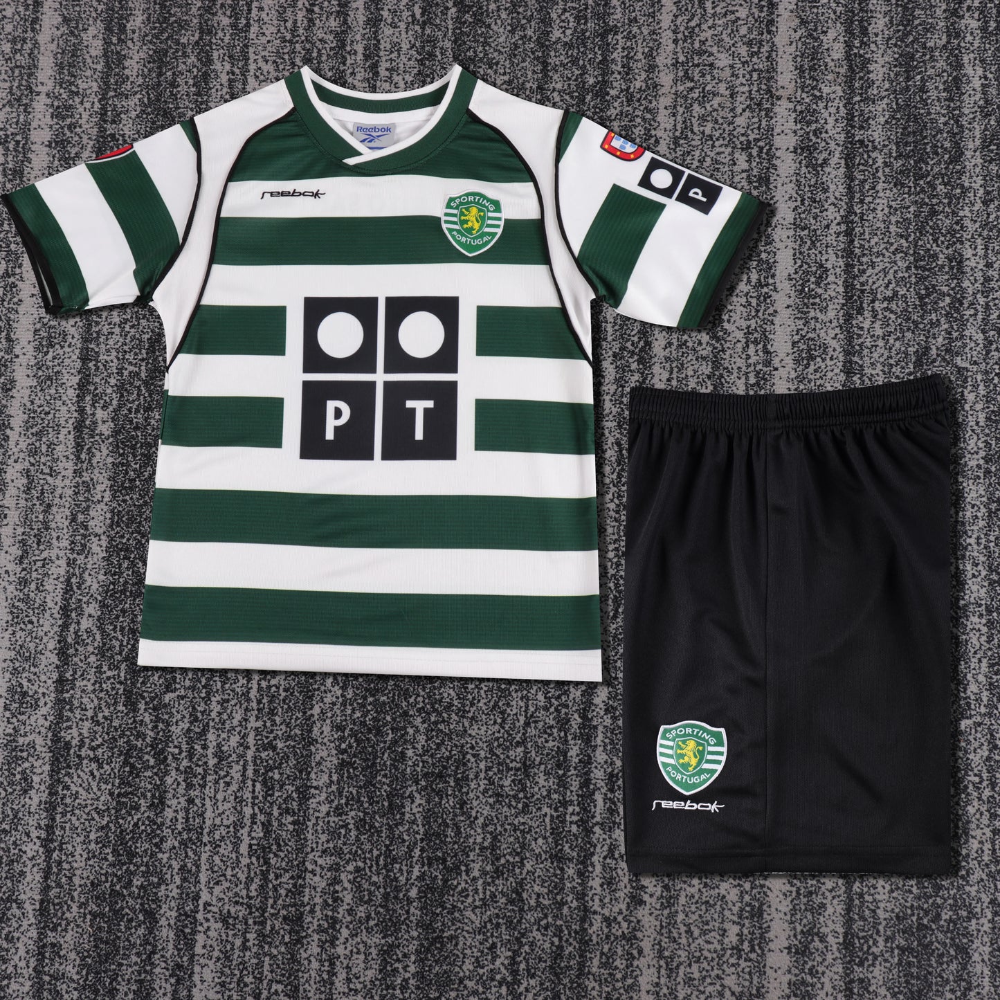 Retro Kids 2001/03 Lisbon Home Size: 16-28