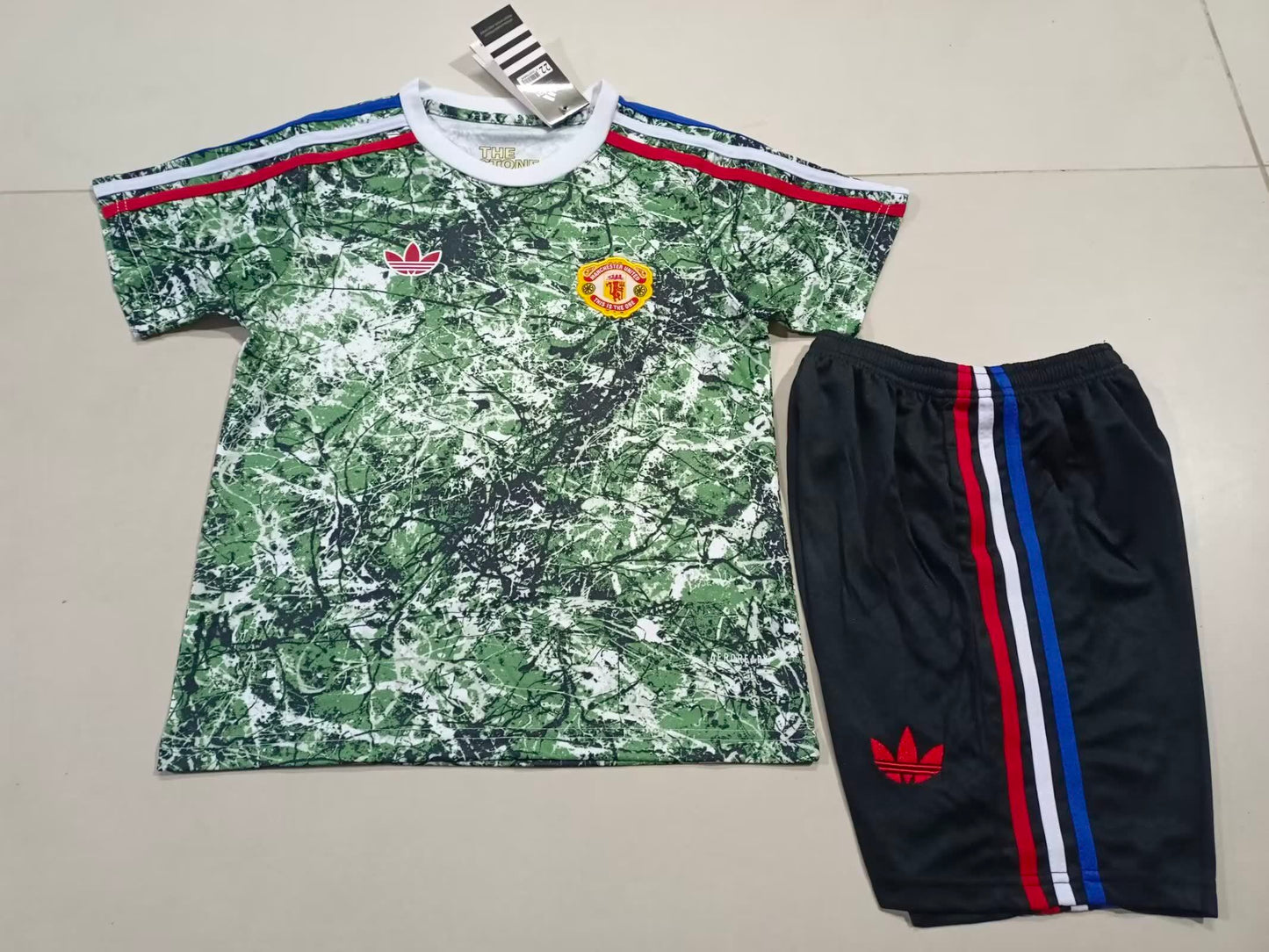 24/25 Kids # Manchester United Co branded Edition
