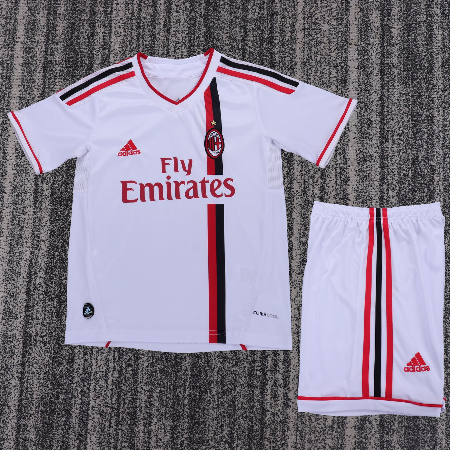Retro Kids 2011/12 AC Milan away football Jesse&Size16-28