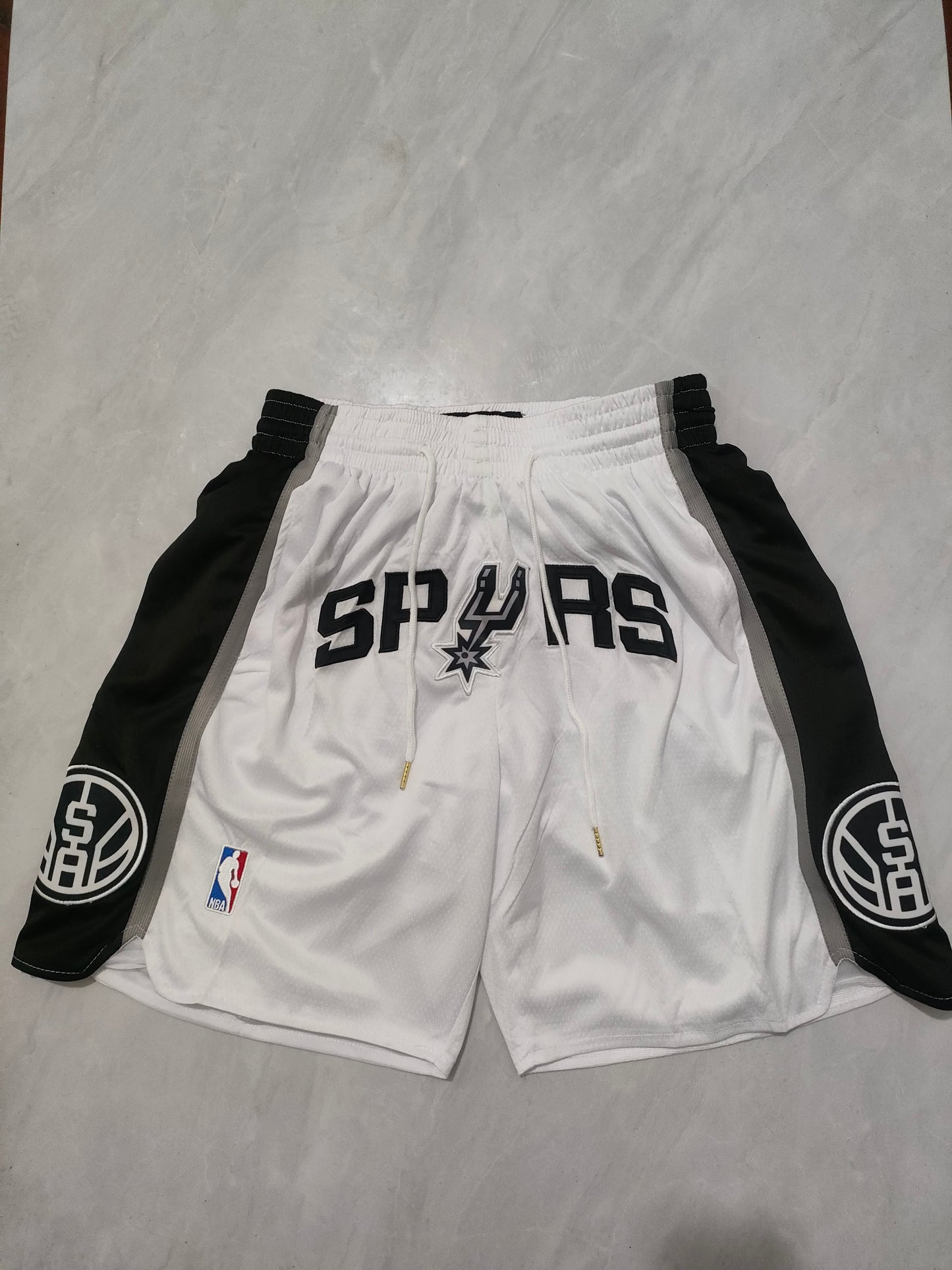 NBA San Antonio Spurs White Fan Pocket Shorts