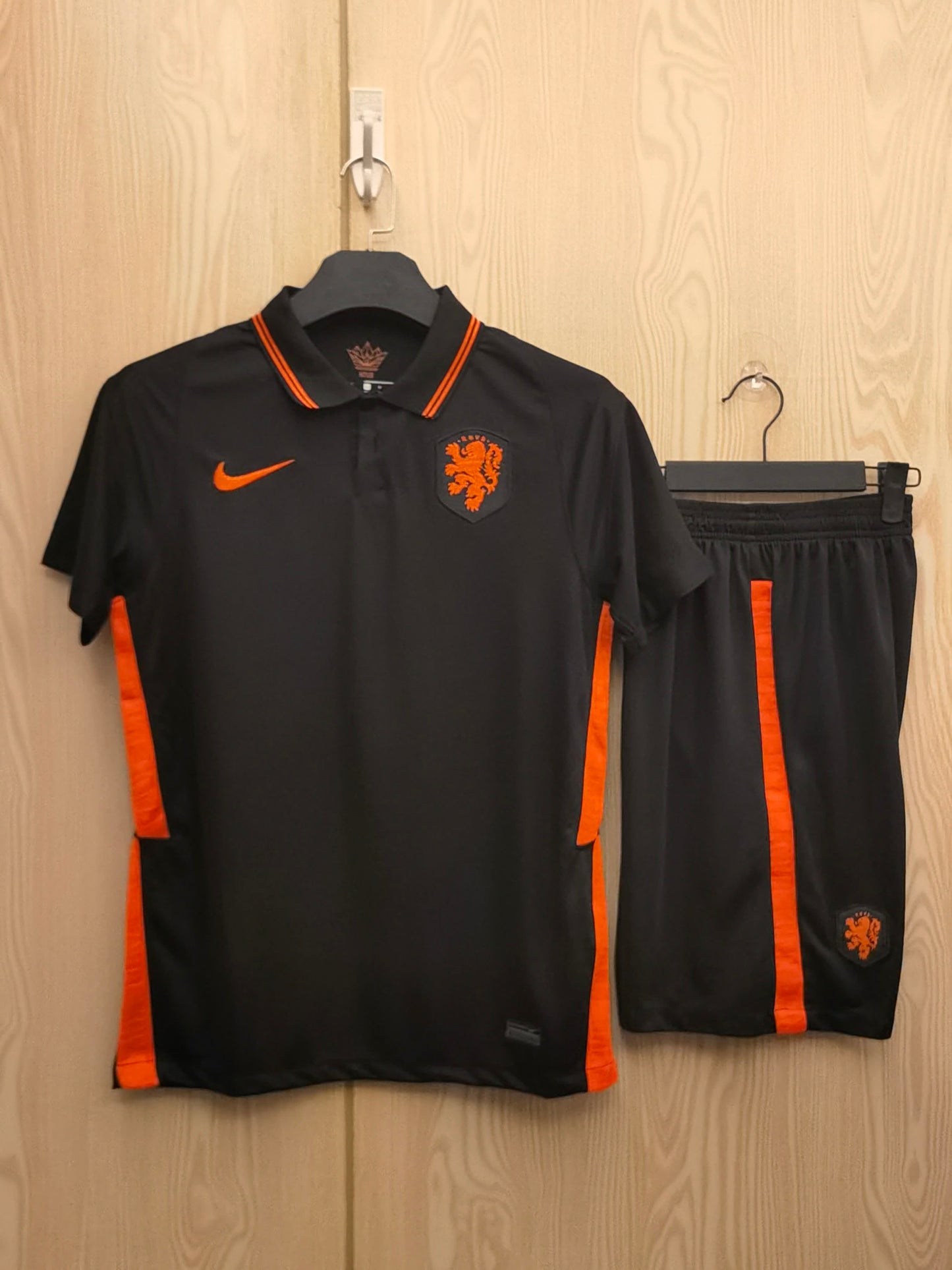 2020 Netherlands away