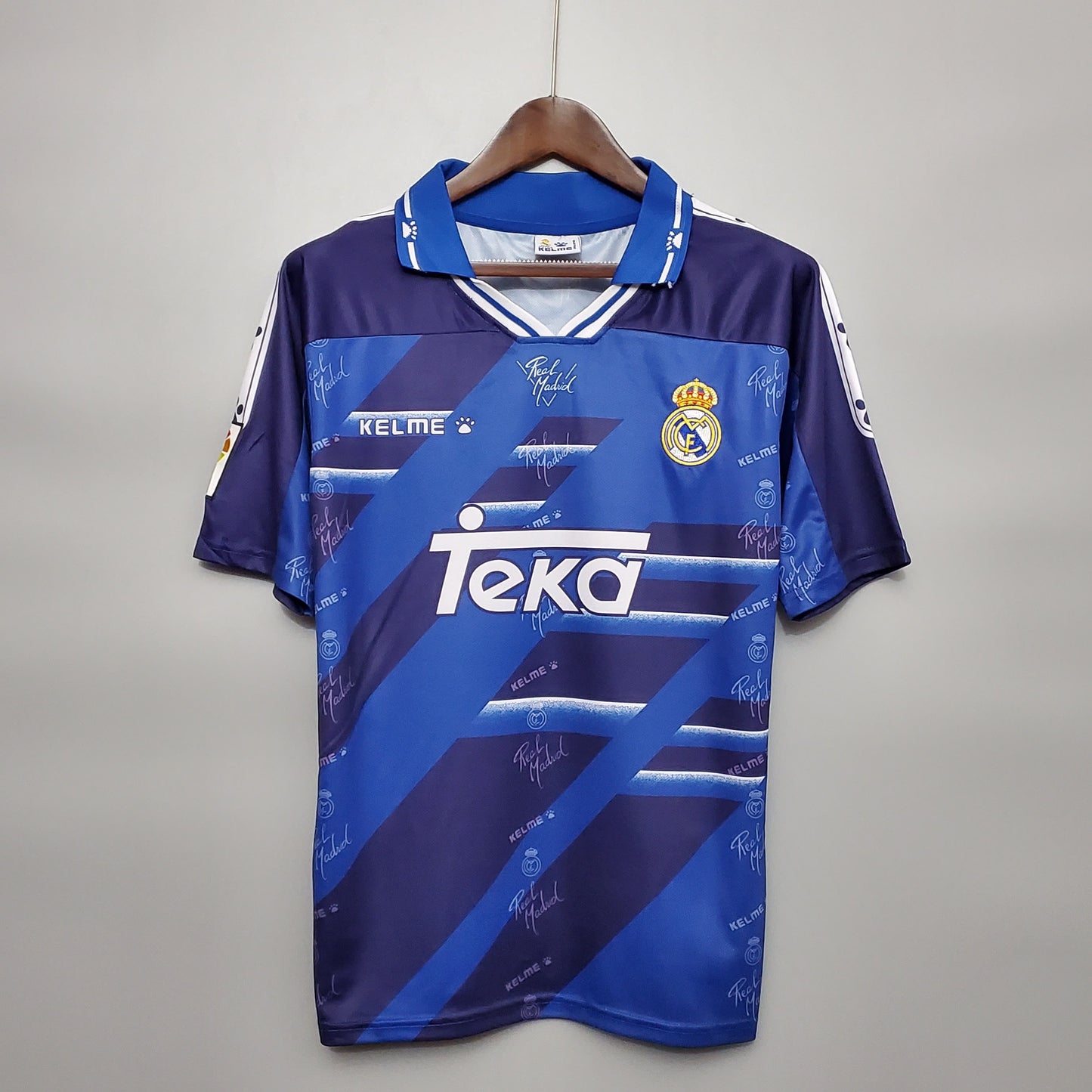 Retro Real Madrid 94/96 away S-XXL