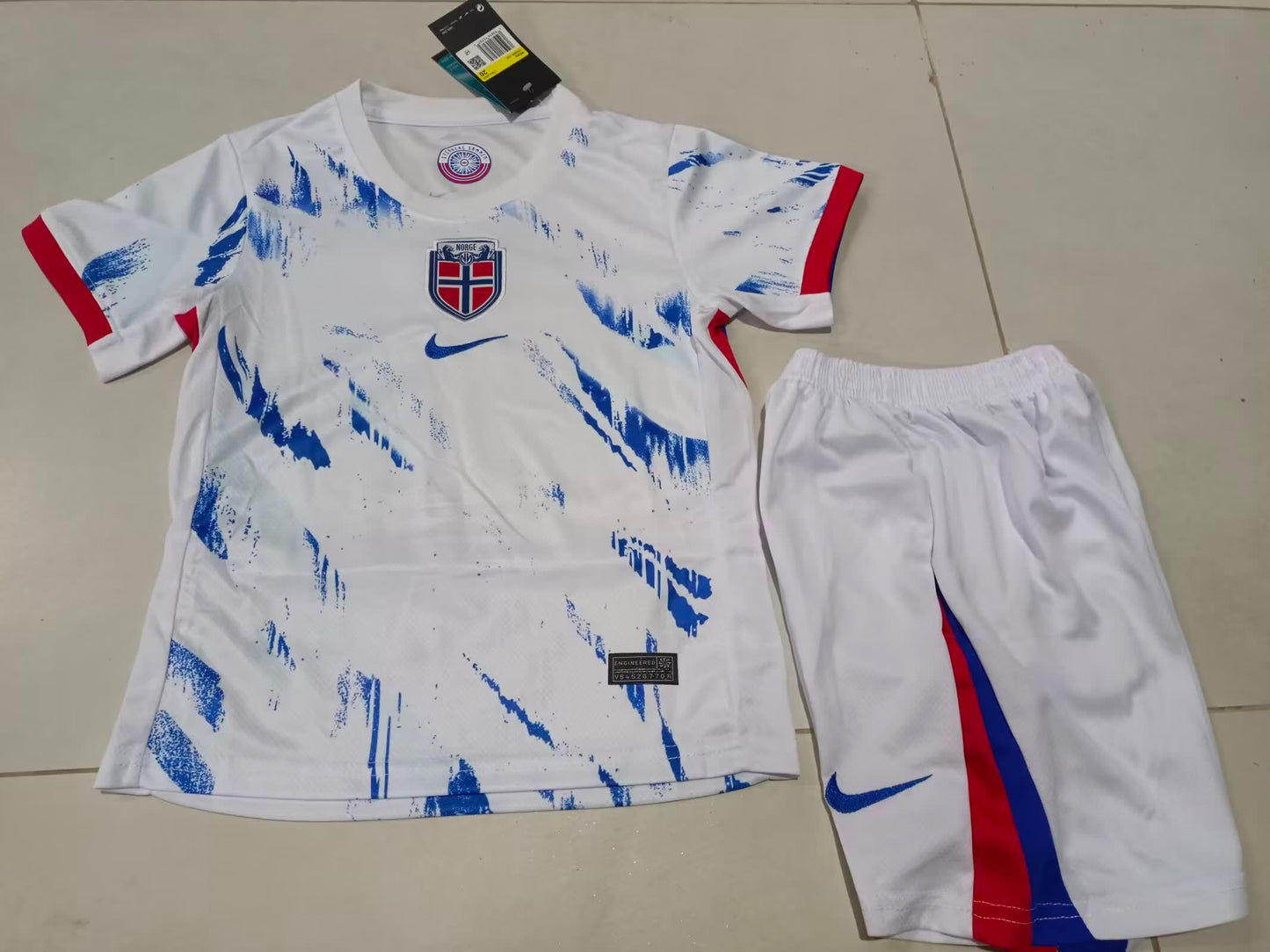 24/25 Kids Norway away Size: 16-28