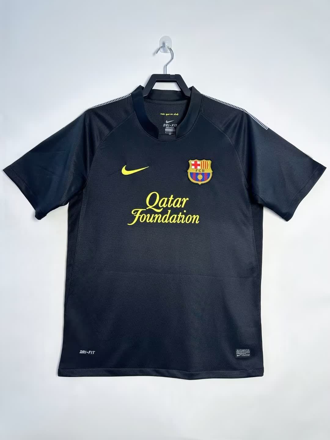 Retro 2011/12 Barcelona away S-XXL