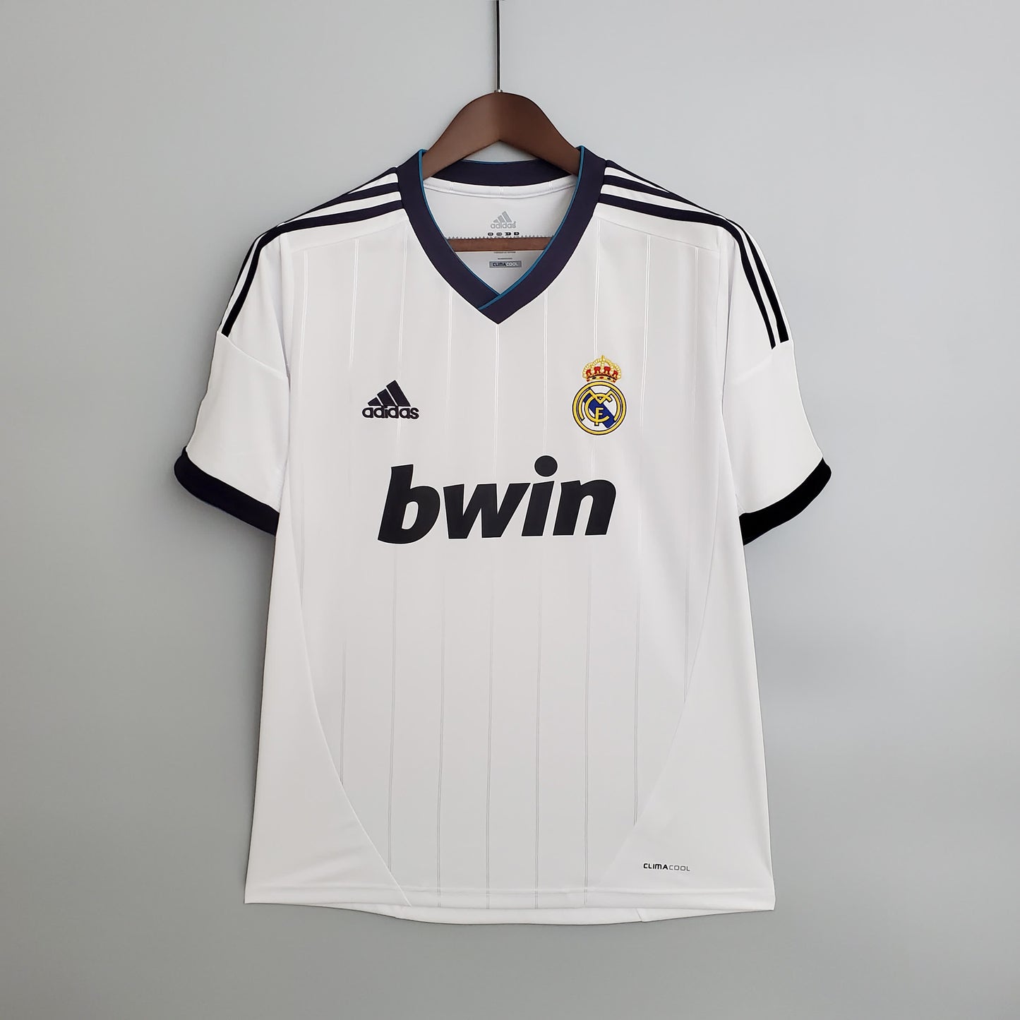 Retro 12/13 Real Madrid home S-XXL