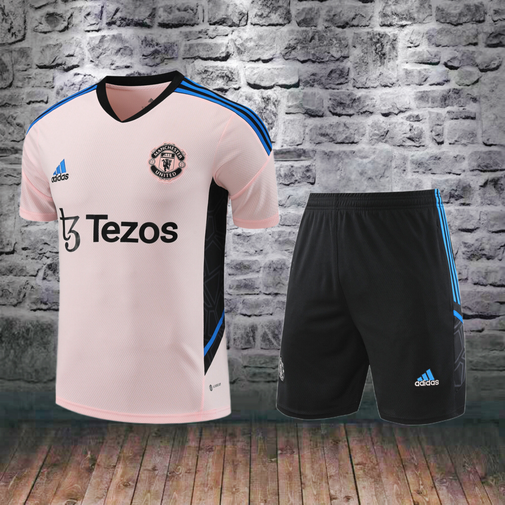 23/24 Manchester United Training Kit