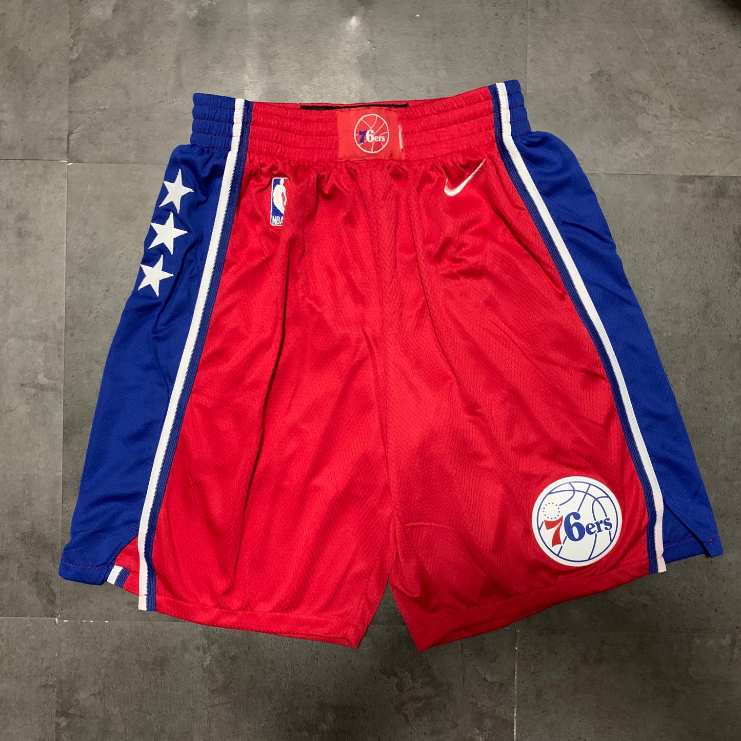 76ers red Pants