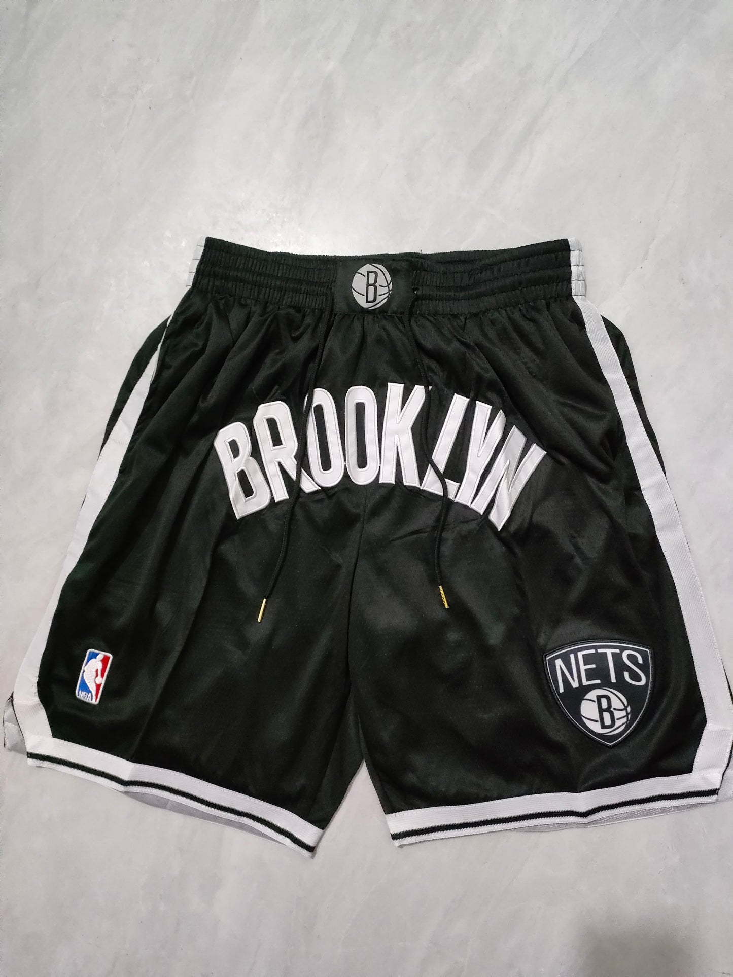 NBA Blue mesh black regular pocket shorts
