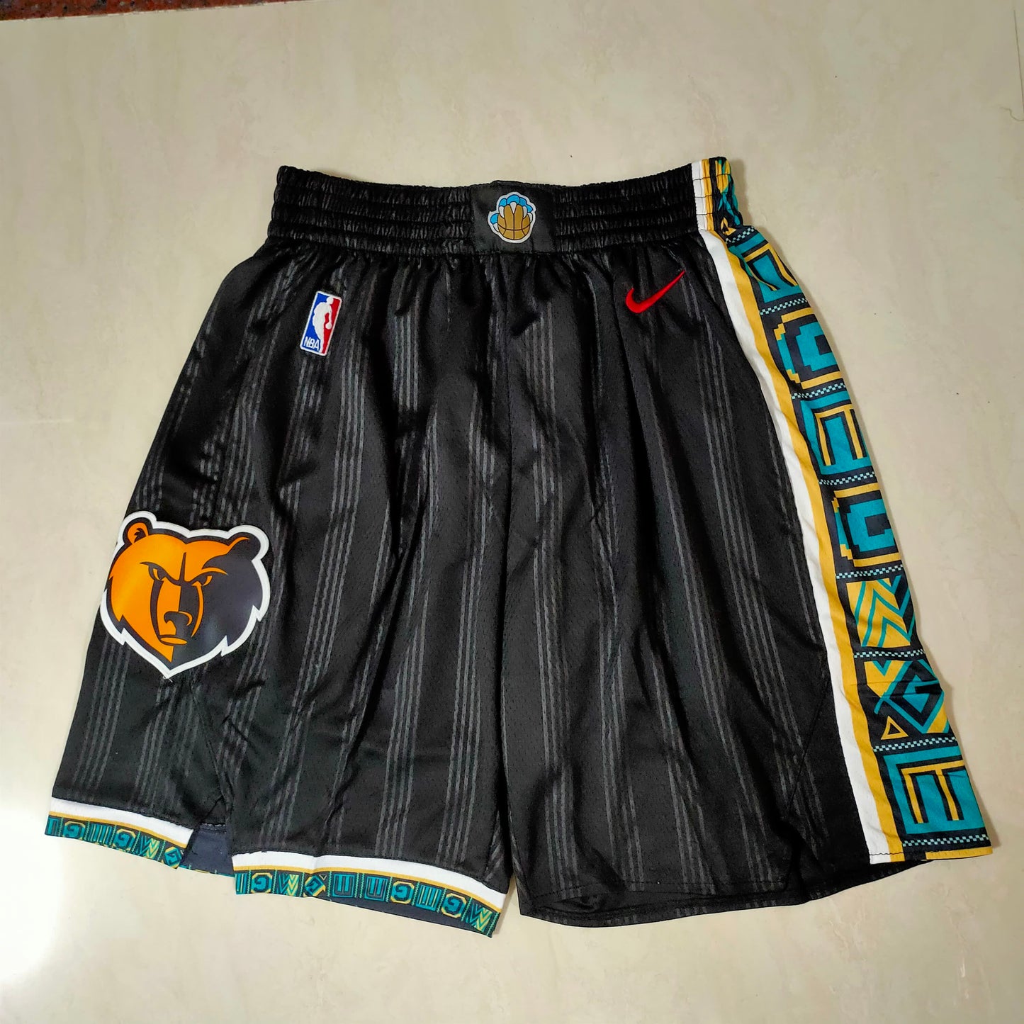 21 Grizzlies Black City Shorts