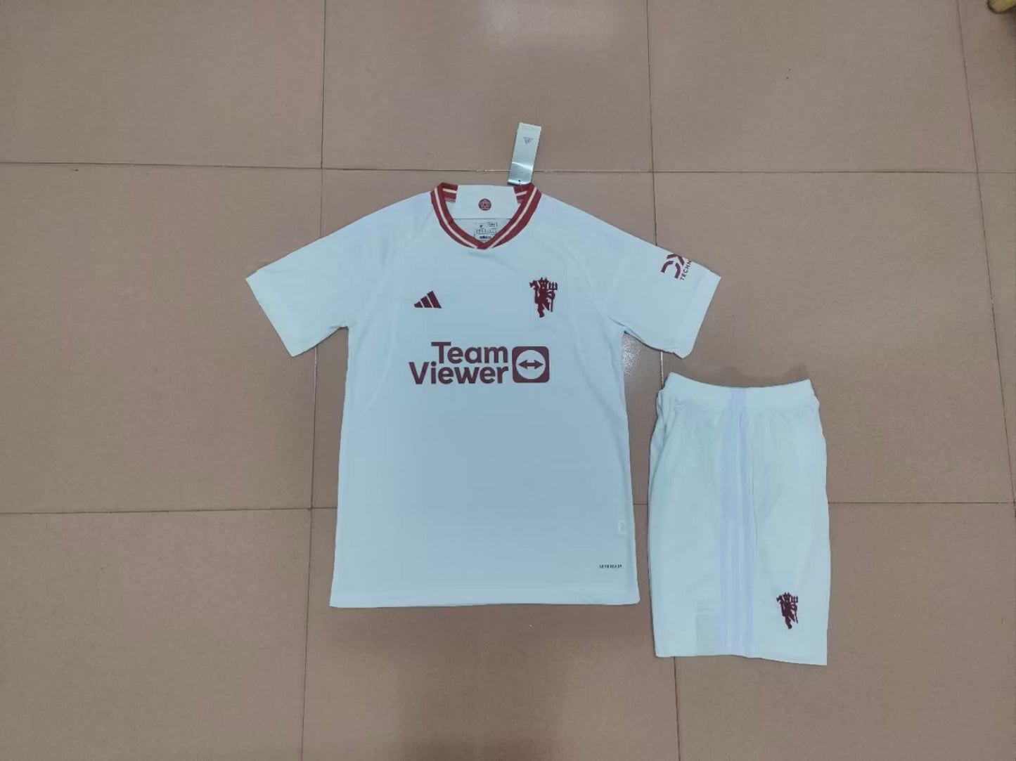 23/24 Manchester United Second away Set
