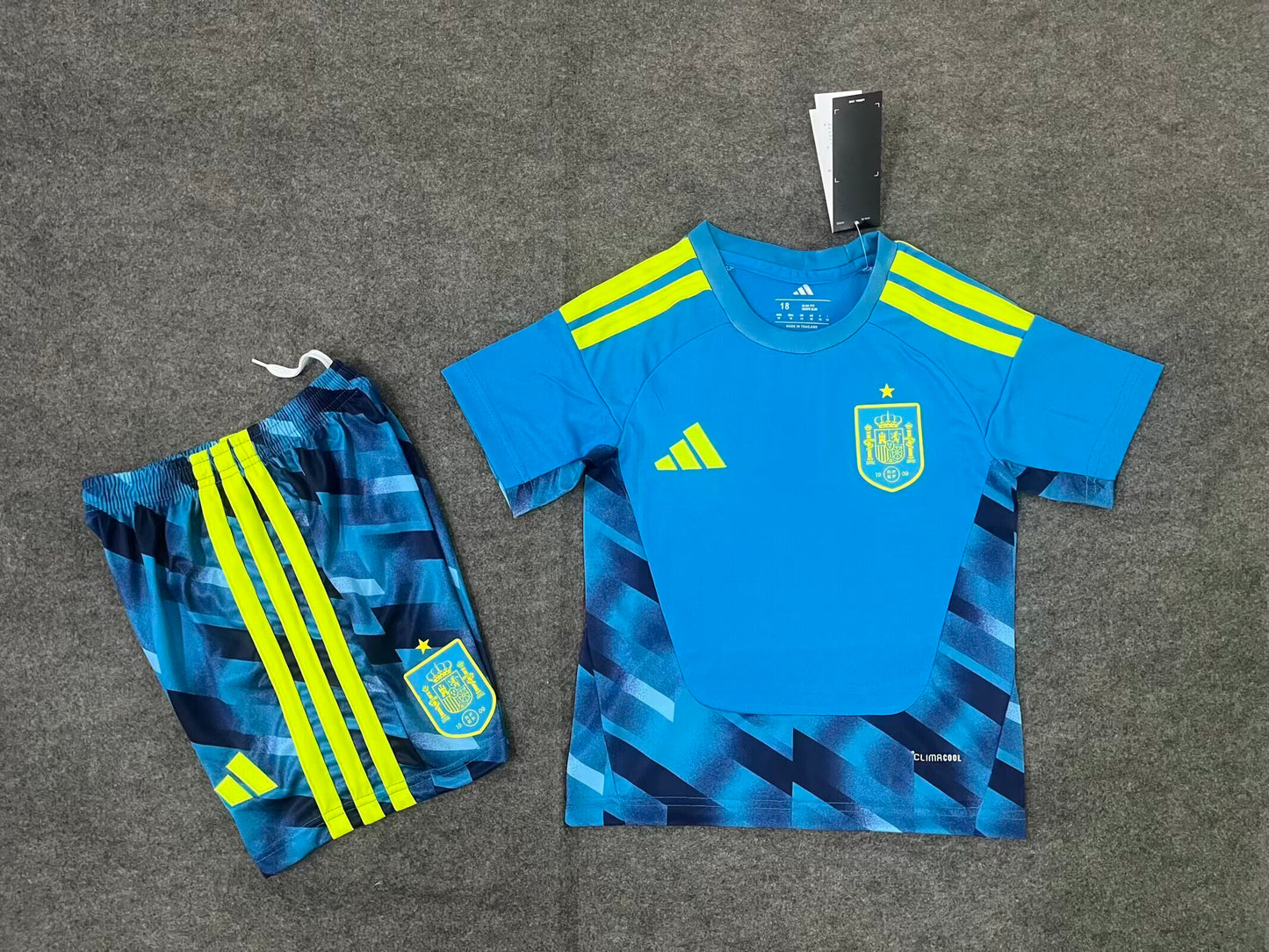 2026/27 Kids Spain Goalkeeper Yupoo Soccer Jerseys&Size 16-28