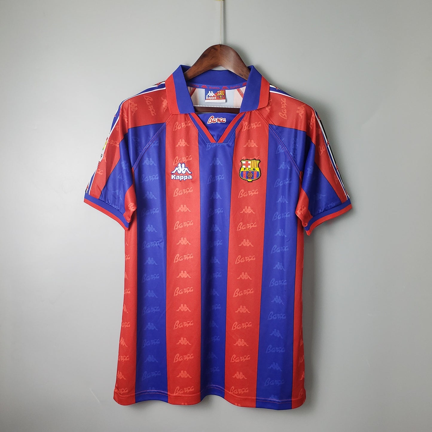 Retro Barcelona 96/97 at home