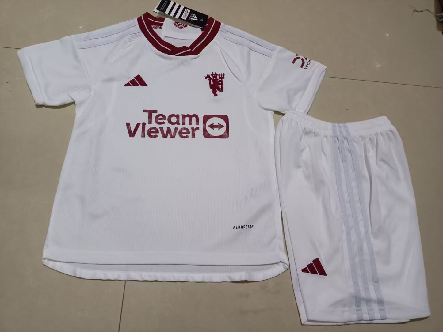 23/24 Kids # Manchester United Second away