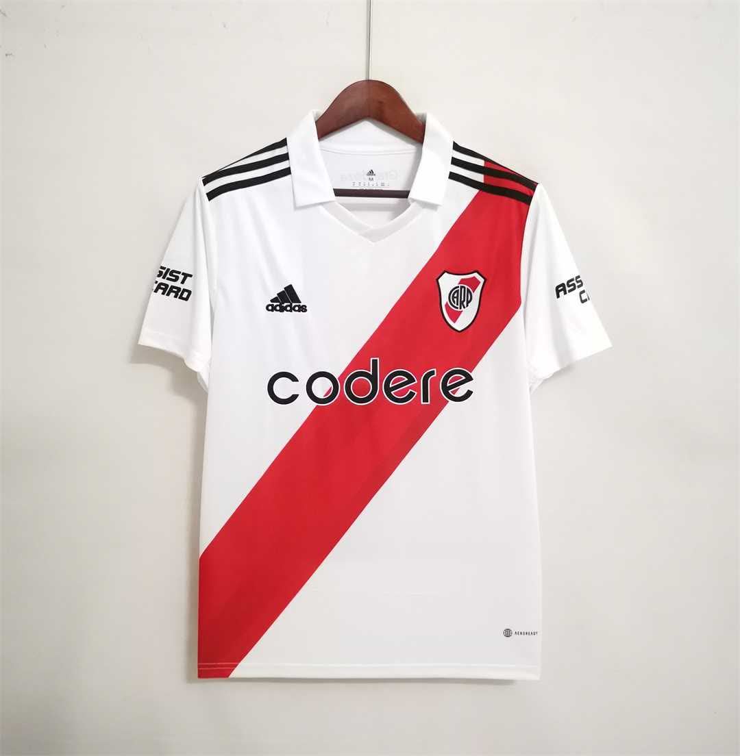 22-23 River Plate home