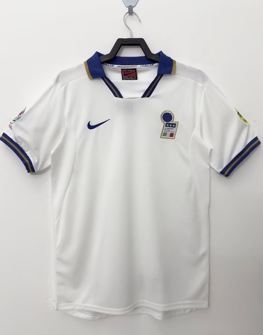 Retro Italy 1996 away S-XXL