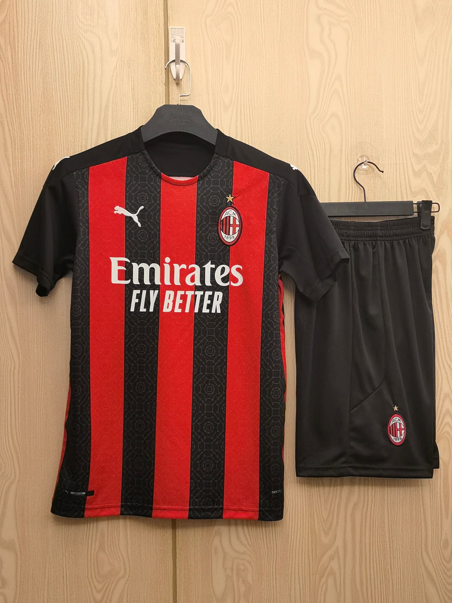 20/21 AC Milan Home