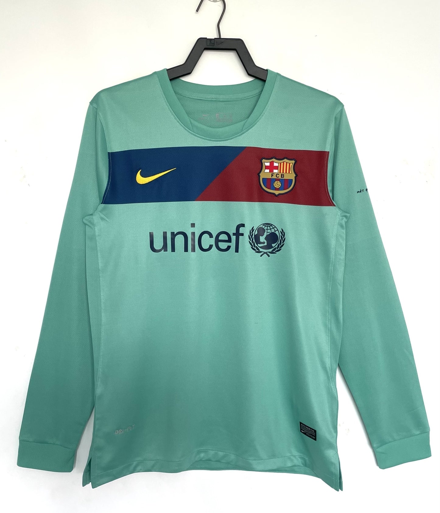 Retro 2010/11 Barcelona away long sleeved Yupoo Soccer Jerseys S-XXL