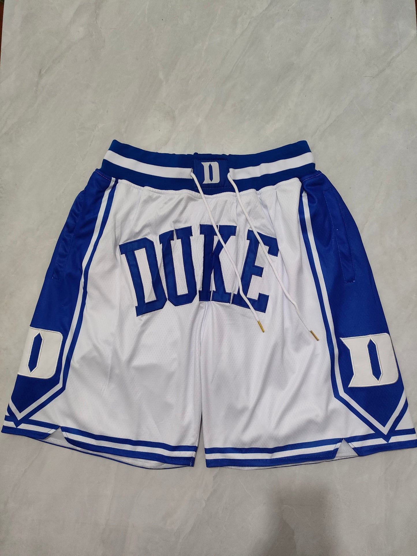 Duke white pocket shorts S-XXL