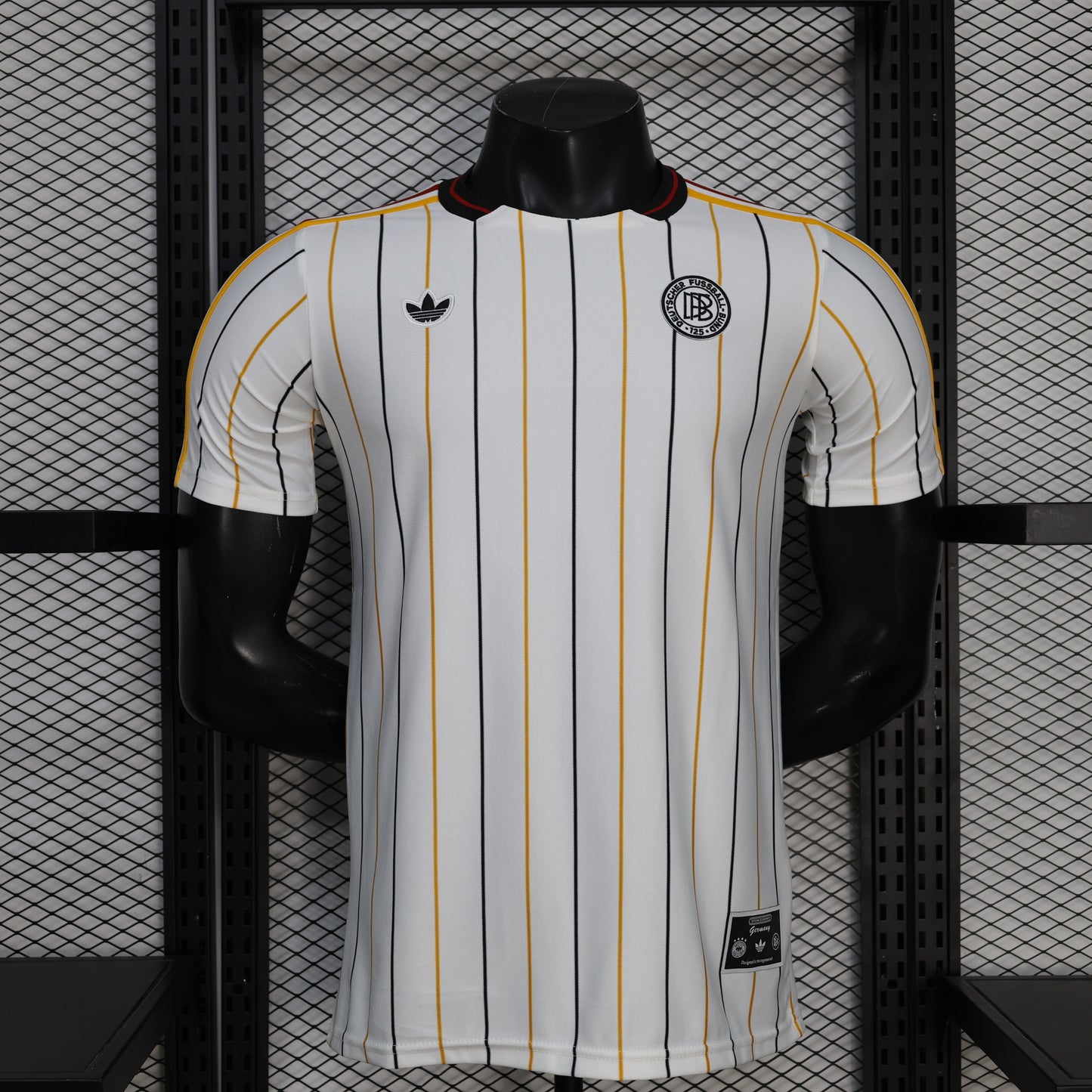 2026/27 Newcastle Retro casual player version football jersey S-XXL