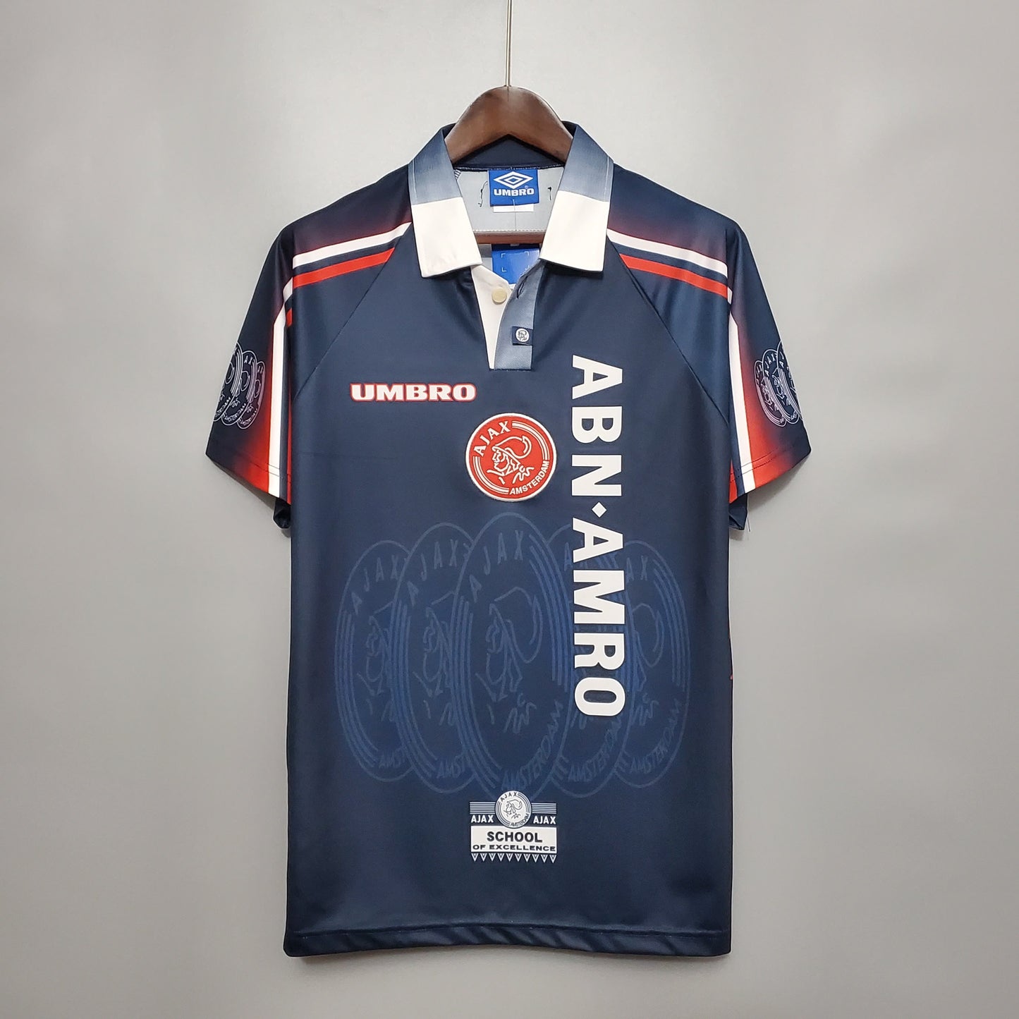 Retro Ajax 97/98 away S-XXL