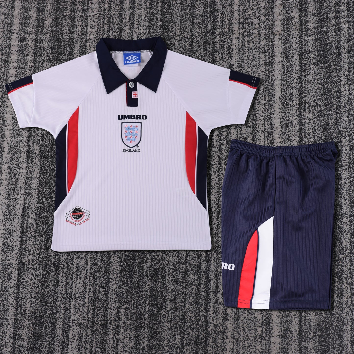 Retro Kids 1998 England home size: 16-28