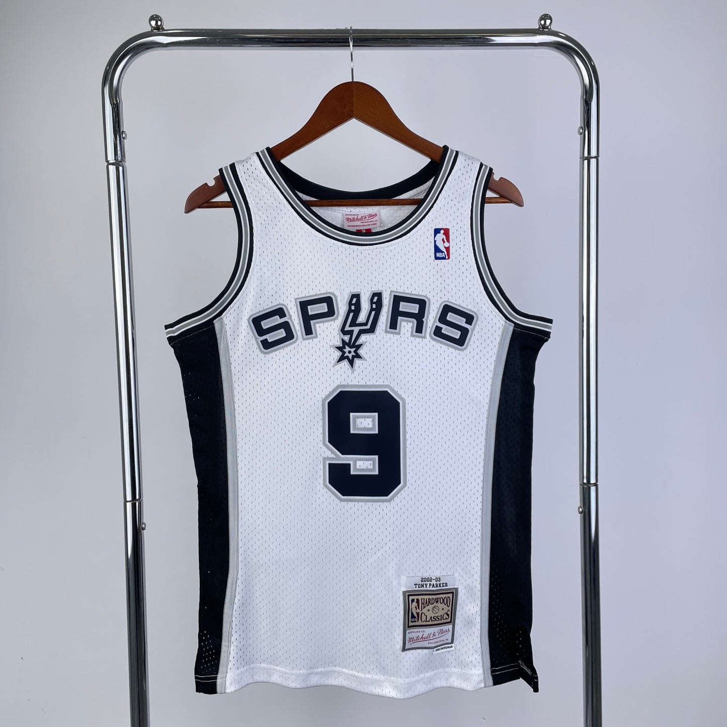MN Heat Pressed Vintage Jersey: SW Spurs 2002/03 Season White 9 # Parker