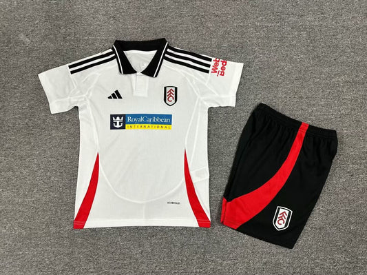 24/25 Kids Fulham Home Size: 16-28