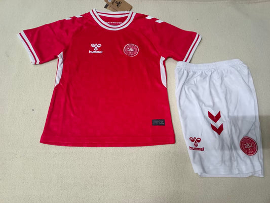 24/25 Kids Denmark Home Size: 16-28