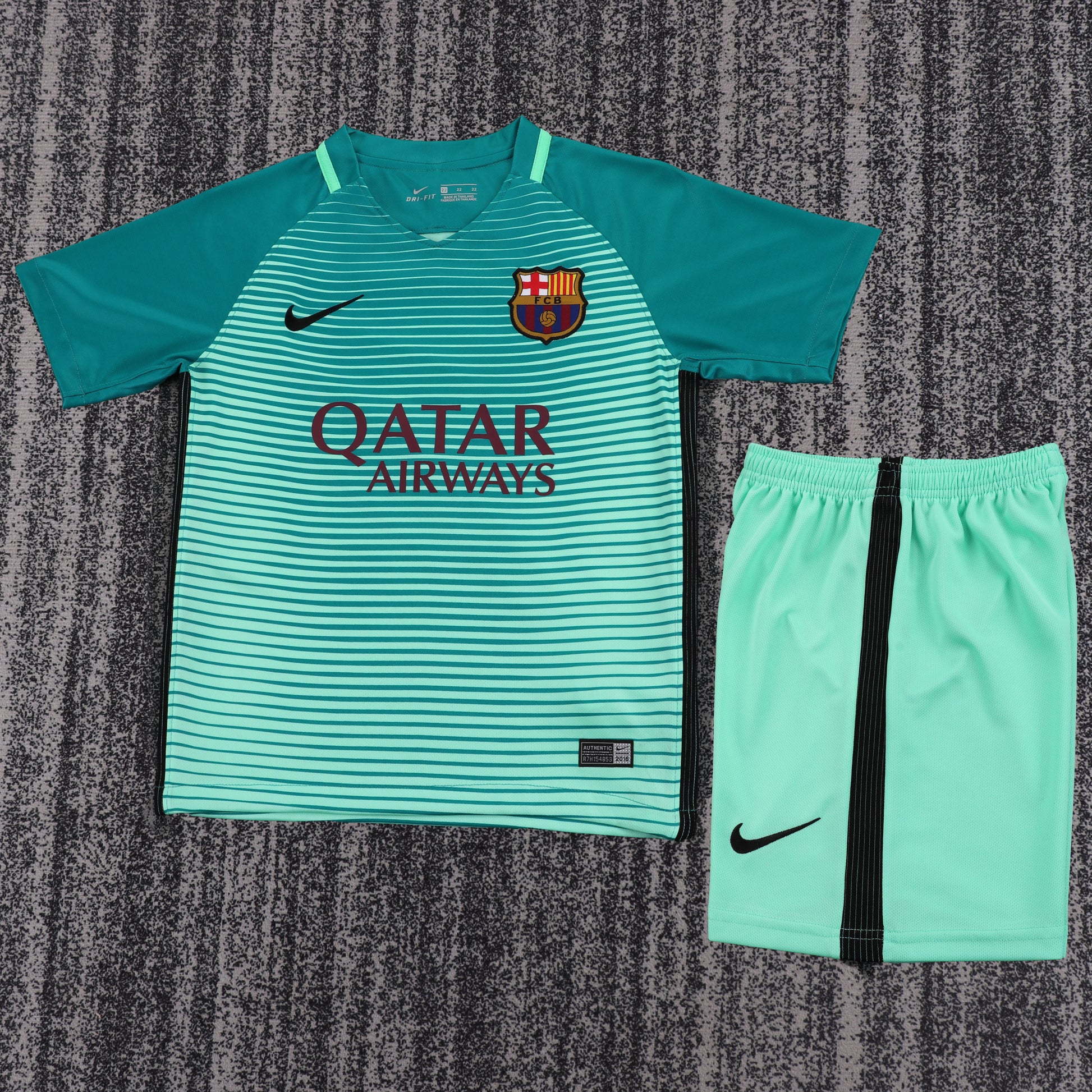 Retro Kids 2016/17 Barcelona Second away football shirt&amp;Size16-28