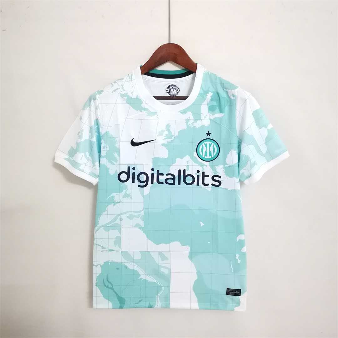 22-23 Inter Milan away