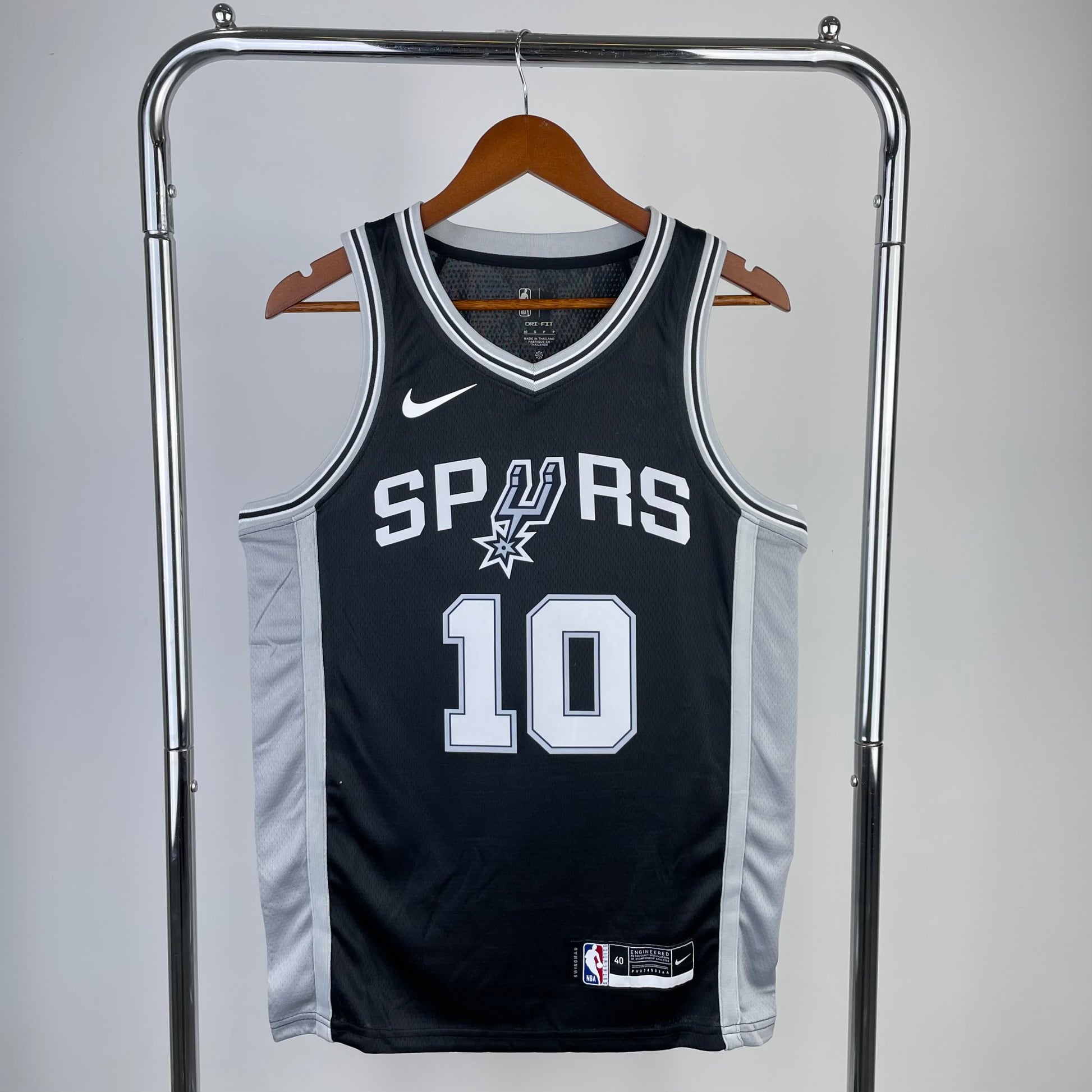 23 Season Spurs Black 10 # Sochan