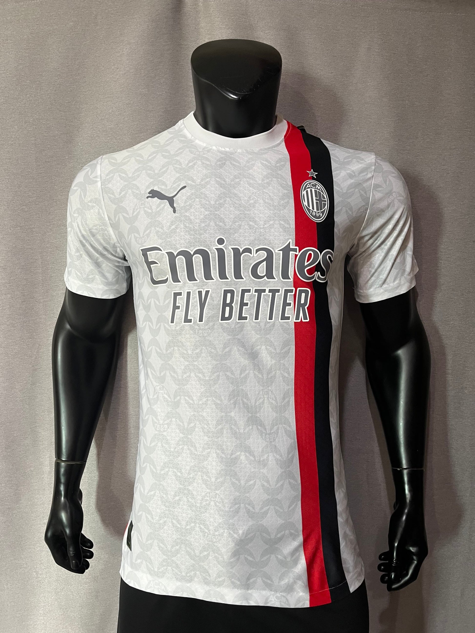 23/24 AC away player version