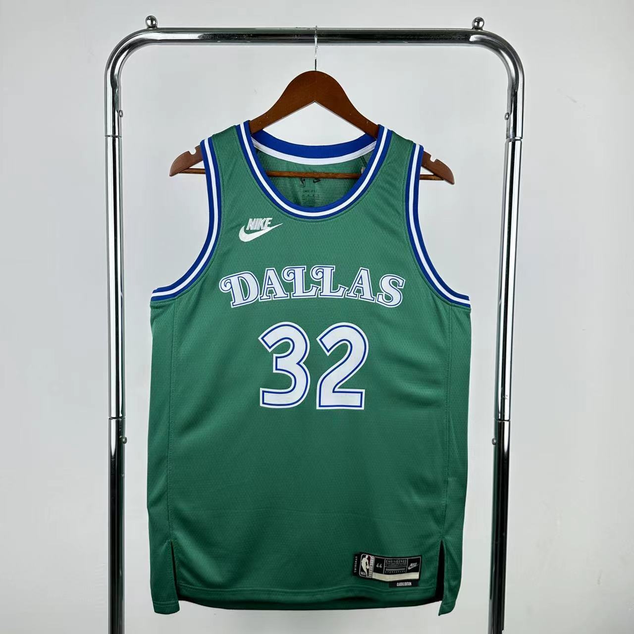 26th Dallas Mavericks Retro Green 32 # Flagg NBA Jersey S-XXL