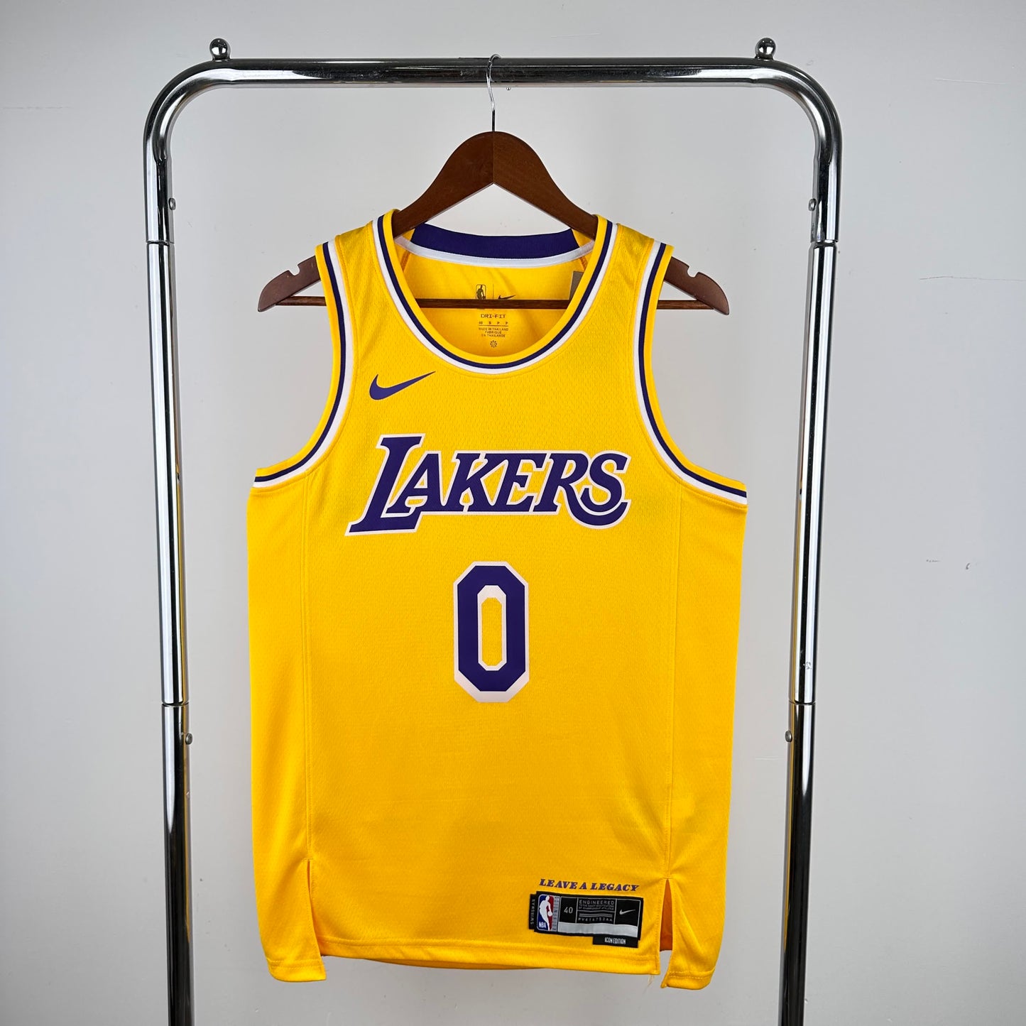 23 season Lakers round neck yellow No. 0 Westbrook