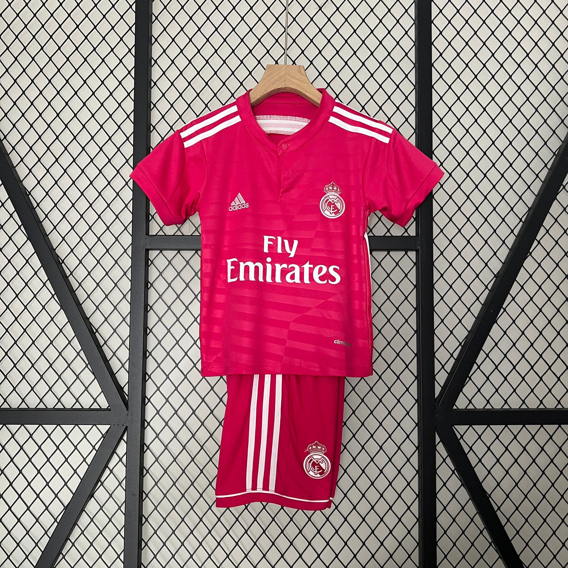 Kids # 14/15 Retro Real Madrid away